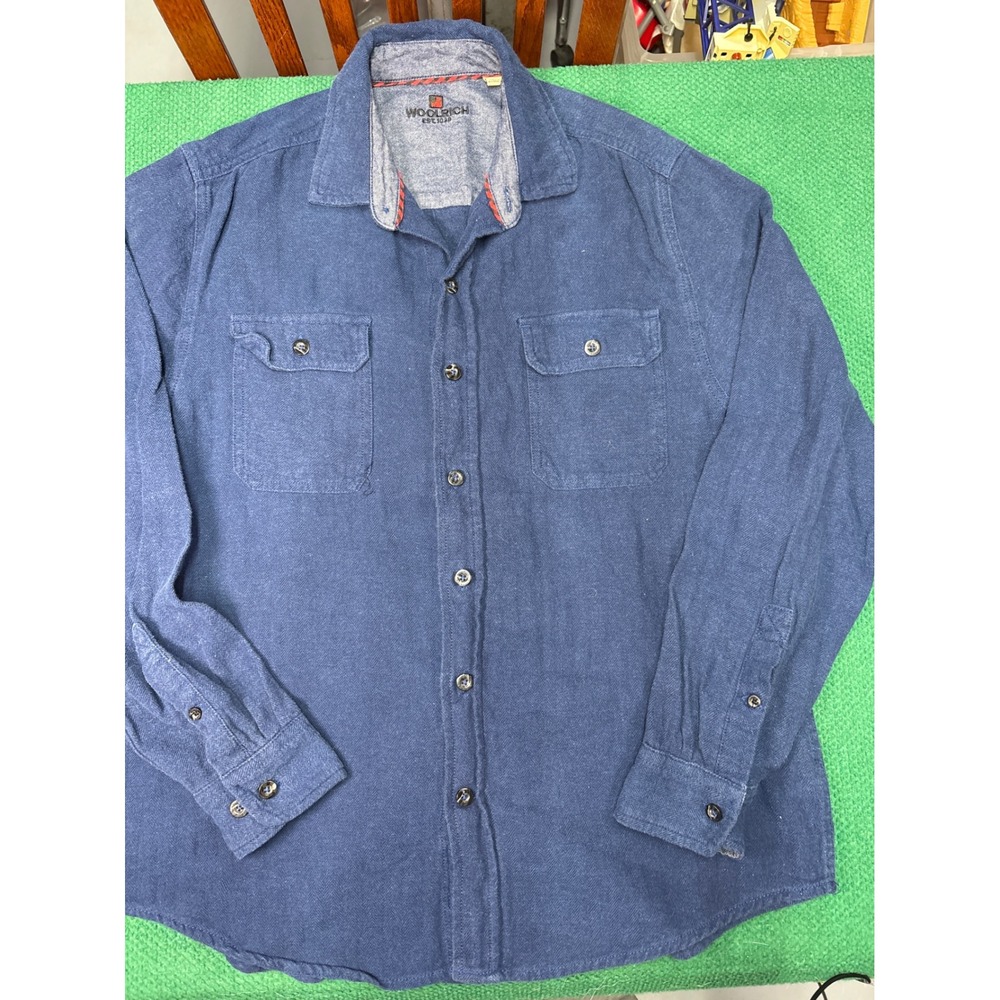 Woolrich Mens Blue Herringbone Flannel Button Down Shirt Medium Long Sleeve